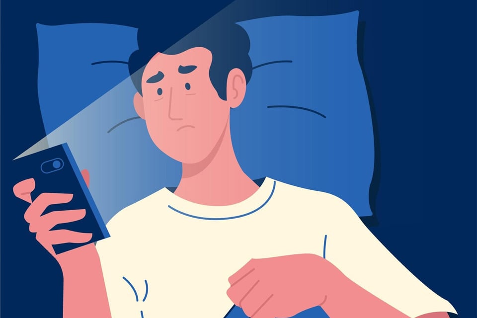 Too much exposure to screens and potential risks to cardiovascular health. Graphics: Cat Tien