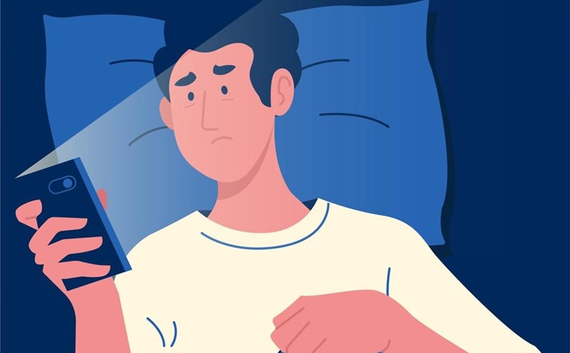 Too much exposure to screens and potential risks to cardiovascular health. Graphics: Cat Tien