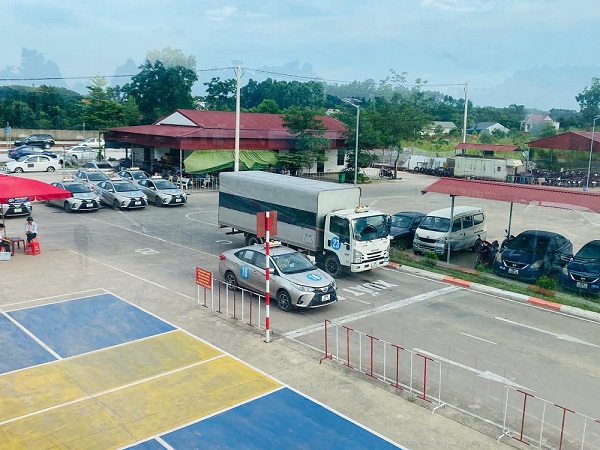 Grounds de prueba de manejo. Foto: Policia de Bac Ninh