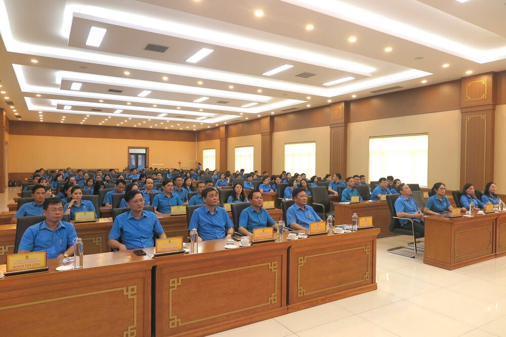 Cac dai bieu tai buoi gap mat. Anh: LDLD tinh Phu Tho.
