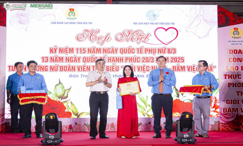 노동조합은 조합원과 근로자를 위한 실질적이고 의미 있는 활동을 조직합니다. 사진: 호앙록