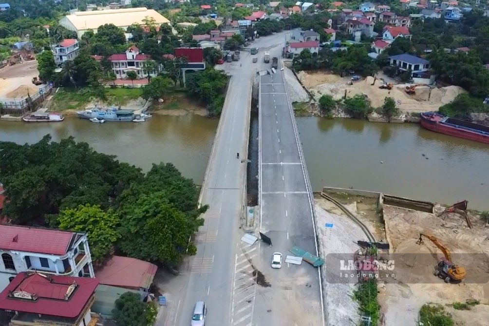Hinh hai du an cau Da Phuc moi sau gan 3 nam trien khai. Anh: Dang Vu.