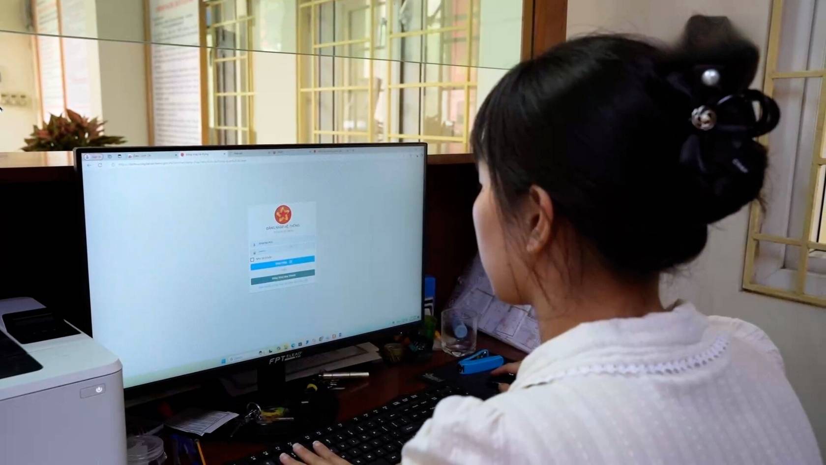 Le ministere des Sciences et Technologies continue d'examiner et de soutenir les localites apres la decentralisation