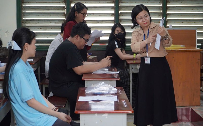 Candidates can register and adjust their university admission wishes until 5:00 p.m. on July 28. Photo: Chan Phuc