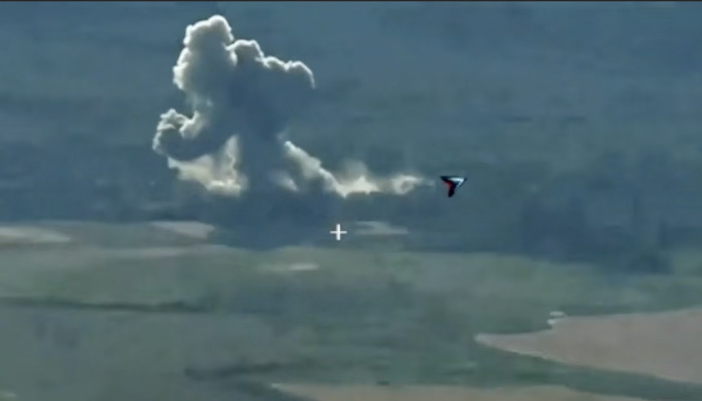 <div>러시아의 공격 후 피어오르는 연기. 사진: 러시아 국방부</div>