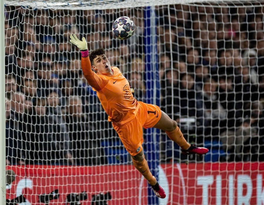 Kepa gia nhap Arsenal tu Chelsea vao mua he nay. Anh: AFP