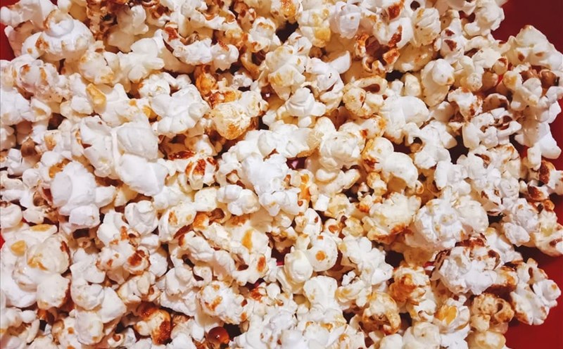 Eating snacks properly not only helps people with weak kidneys maintain energy but also contributes to protecting long-term kidney function. Photo: Thanh Ngoc