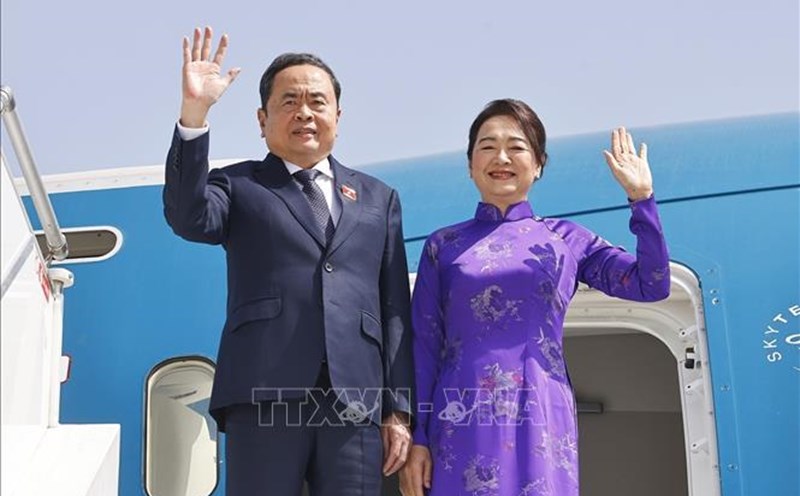 On July 27, Politburo member and National Assembly Chairman Tran Thanh Man and his wife left Morocco for Switzerland. Photo: VNA