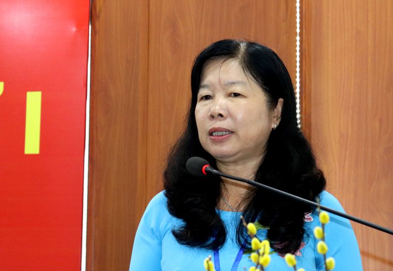 Ba Huynh Thi Tuyet Vui - Chu tich Lien doan Lao dong tinh Dong Thap.