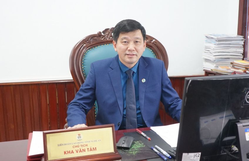 Ong Kha Van Tam - Chu tich Lien doan Lao dong tinh Nghe An.