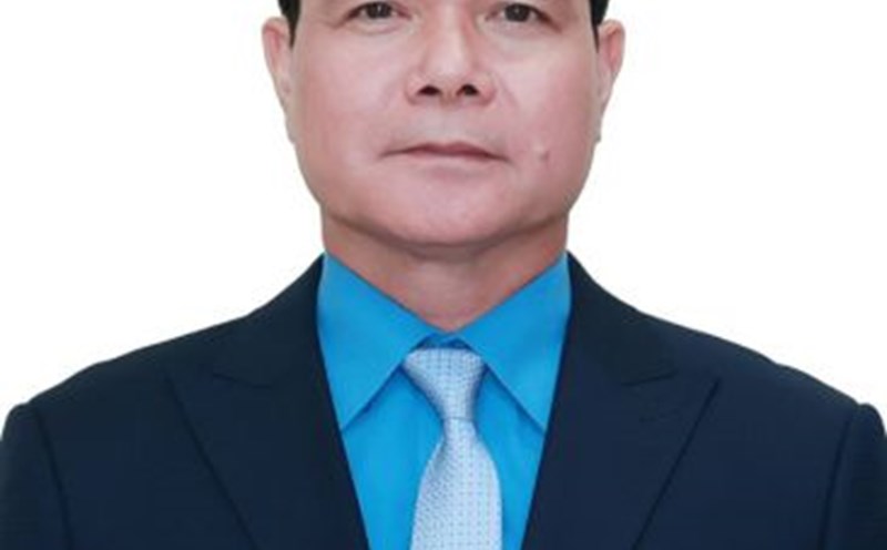 Member of the Party Central Committee, National Assembly Delegate of the 15th tenure, Party Secretary, President of the Vietnam General Confederation of Labor Nguyen Dinh Khang