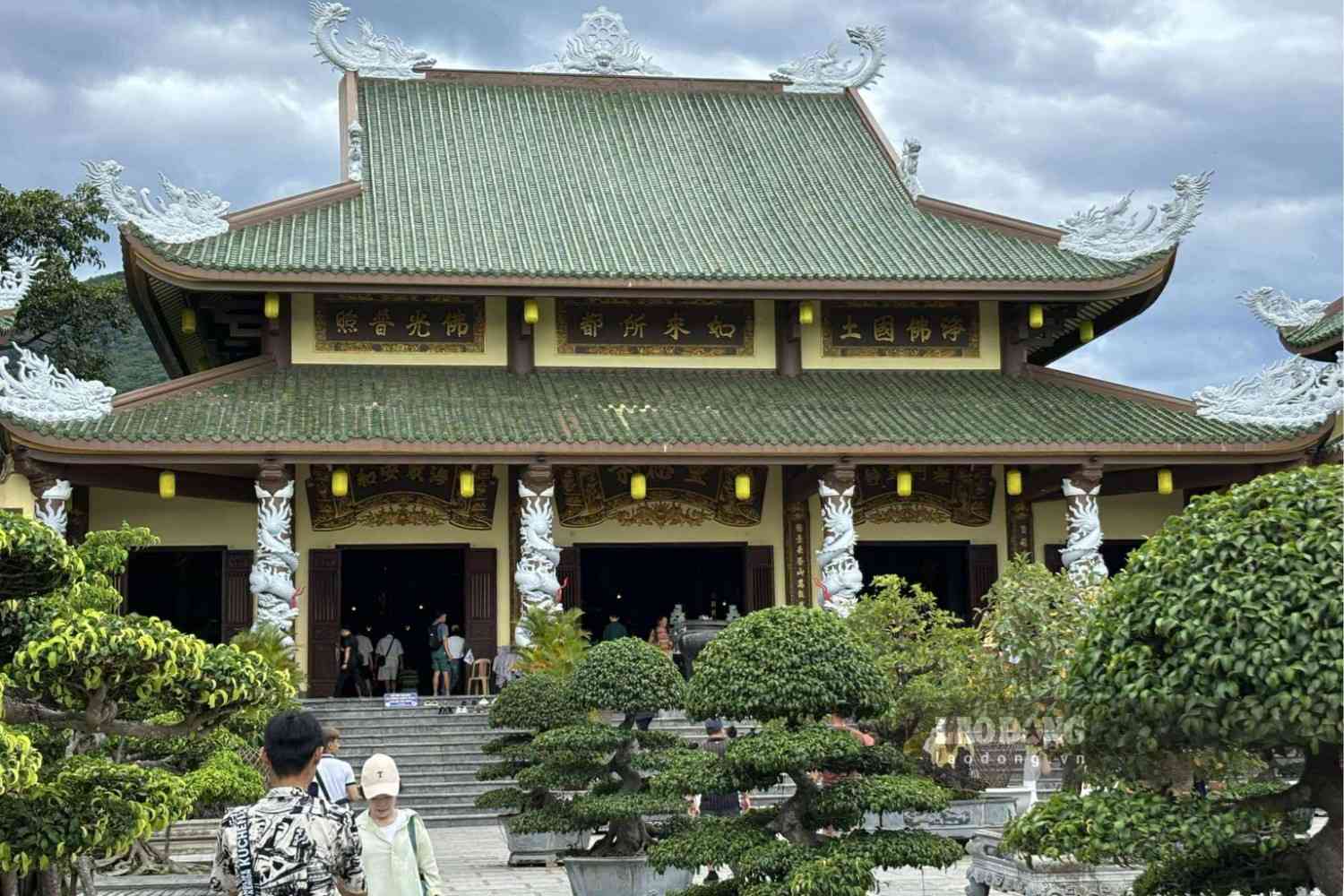 Chinh dien cua chua Linh Ung, Da Nang. Anh: Nguyen Dat