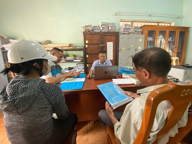 The Dak Lak Department of Home Affairs proposed to study and implement salary policy reform. Photo: Thanh Quynh