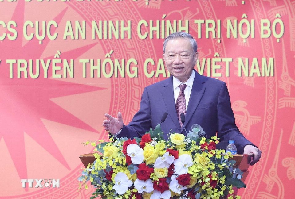 Tong Bi thu To Lam phat bieu tai cuoc lam viec. Anh: TTXVN