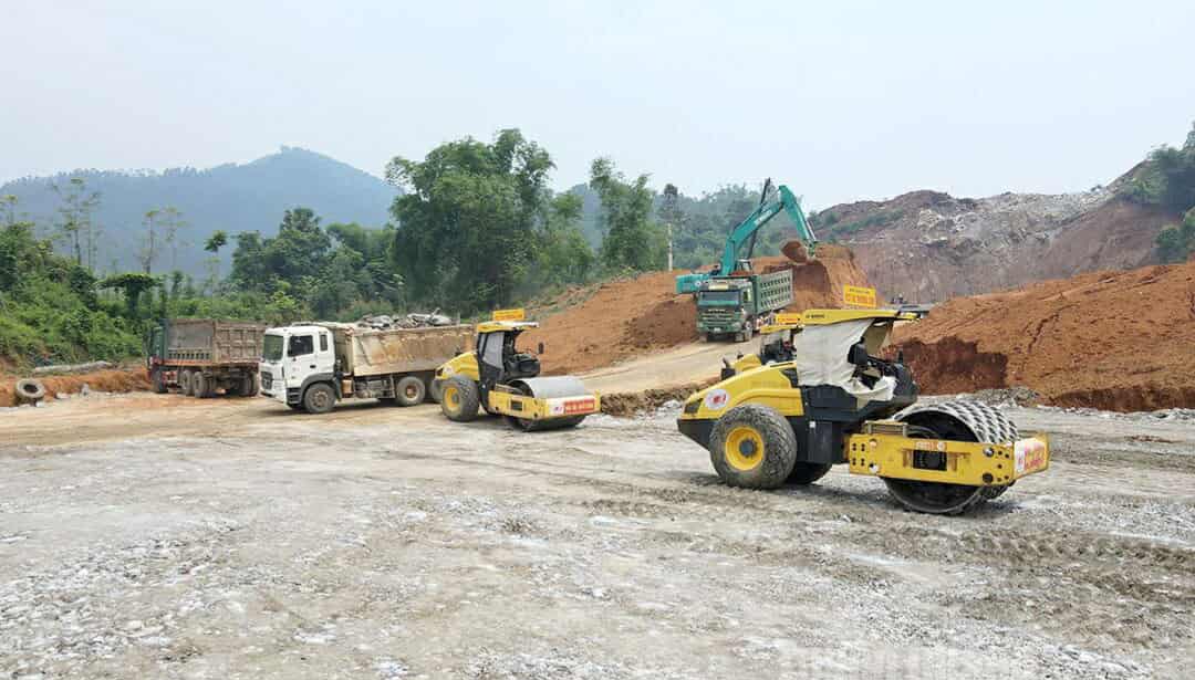 Du an cao toc Tuyen Quang - Ha Giang dang duoc day nhanh tien do. Anh: Quoc Viet