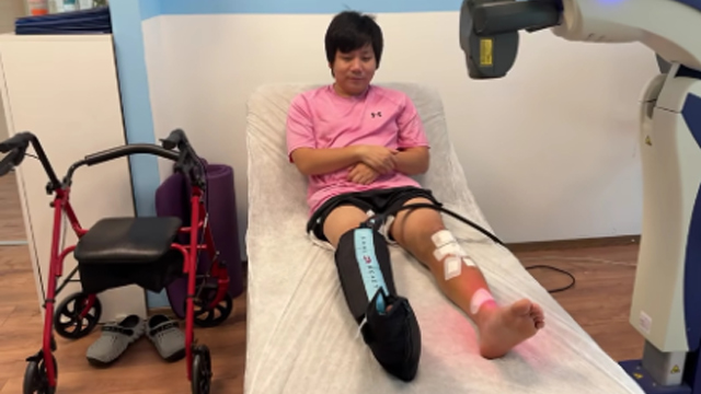 Khoa Pug in the clip of the second leg extension. Photo: Taken from video