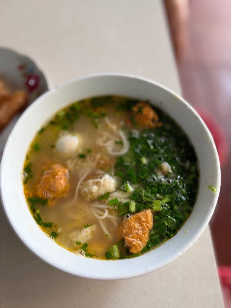 Tambien en Quang Tri pero cada restaurante tiene su propio sabor de chao canh. Foto: Ha Le