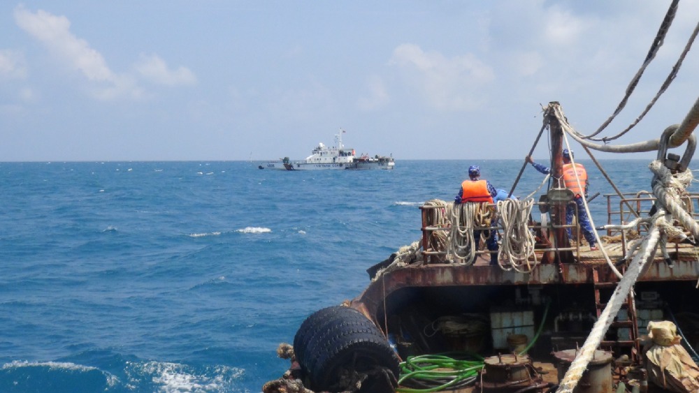 The captain admitted that the ship was carrying 260,000 liters of DO oil without invoices and documents.