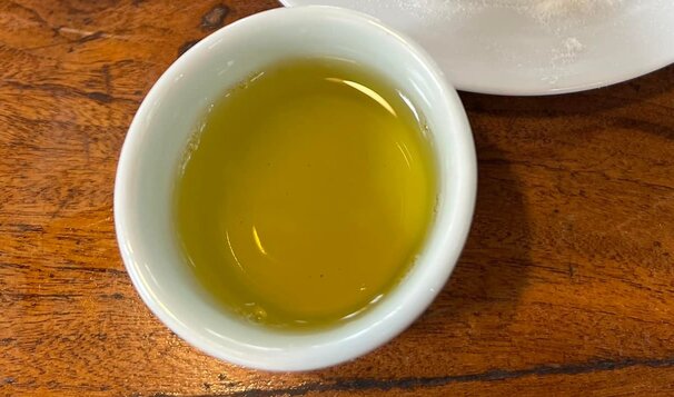 People with high blood pressure need to pay attention to the time of drinking tea so as not to affect their health. Photo: Kieu Vu