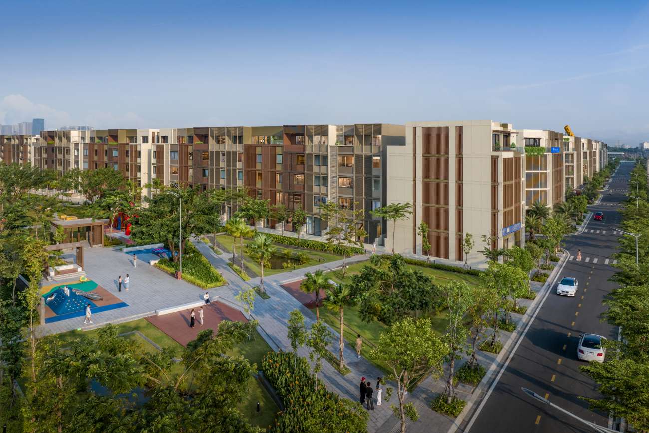 A corner of the SOHO townhouse area at The Global City - "City of appointments" with sustainable investment value