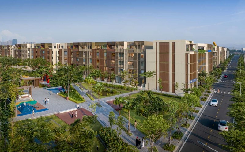 A corner of the SOHO townhouse area at The Global City - "City of appointments" with sustainable investment value