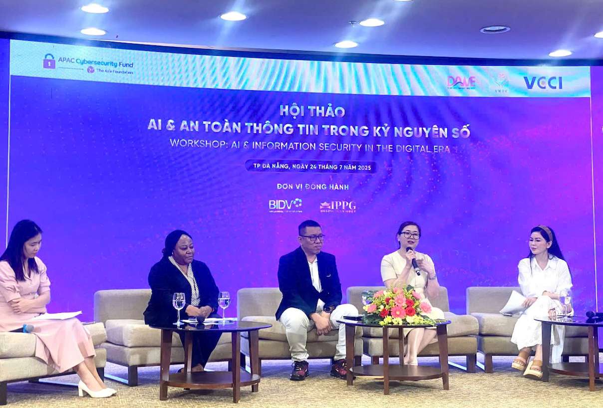 BIDV는 베트남 여성 기업가 협의회와 협력하여 '디지털 시대의 AI 및 정보 보안' 워크숍을 개최했습니다. 사진: BIDV