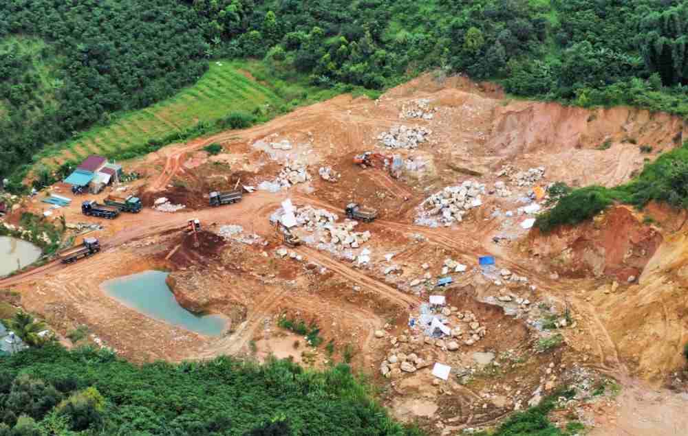 Diem khai thac da khong phep duoc Bao Lao Dong ghi nhan vao ngay 15.7. Anh: Lam Hong