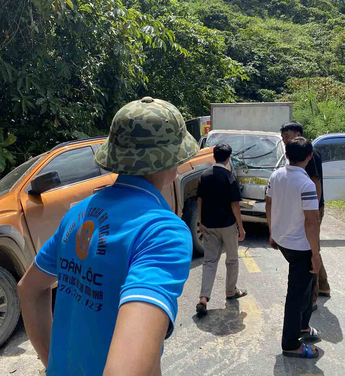 Vu tai nan lam giao thong vao xa My Ly bi gian doan 1 thoi gian. Anh: Ngoc Anh