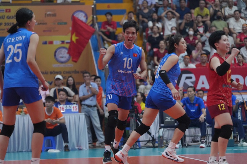 베트남 여자 배구 대표팀 SEA V.리그 2025 참가 준비 완료. 사진: VFV