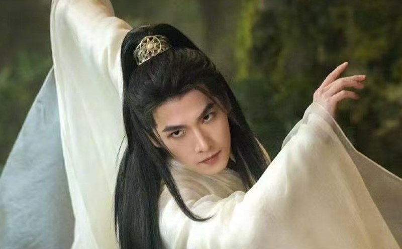 Duong Duong plays in the movie "Pham Nhan Tu Tien". Photo: VieON.