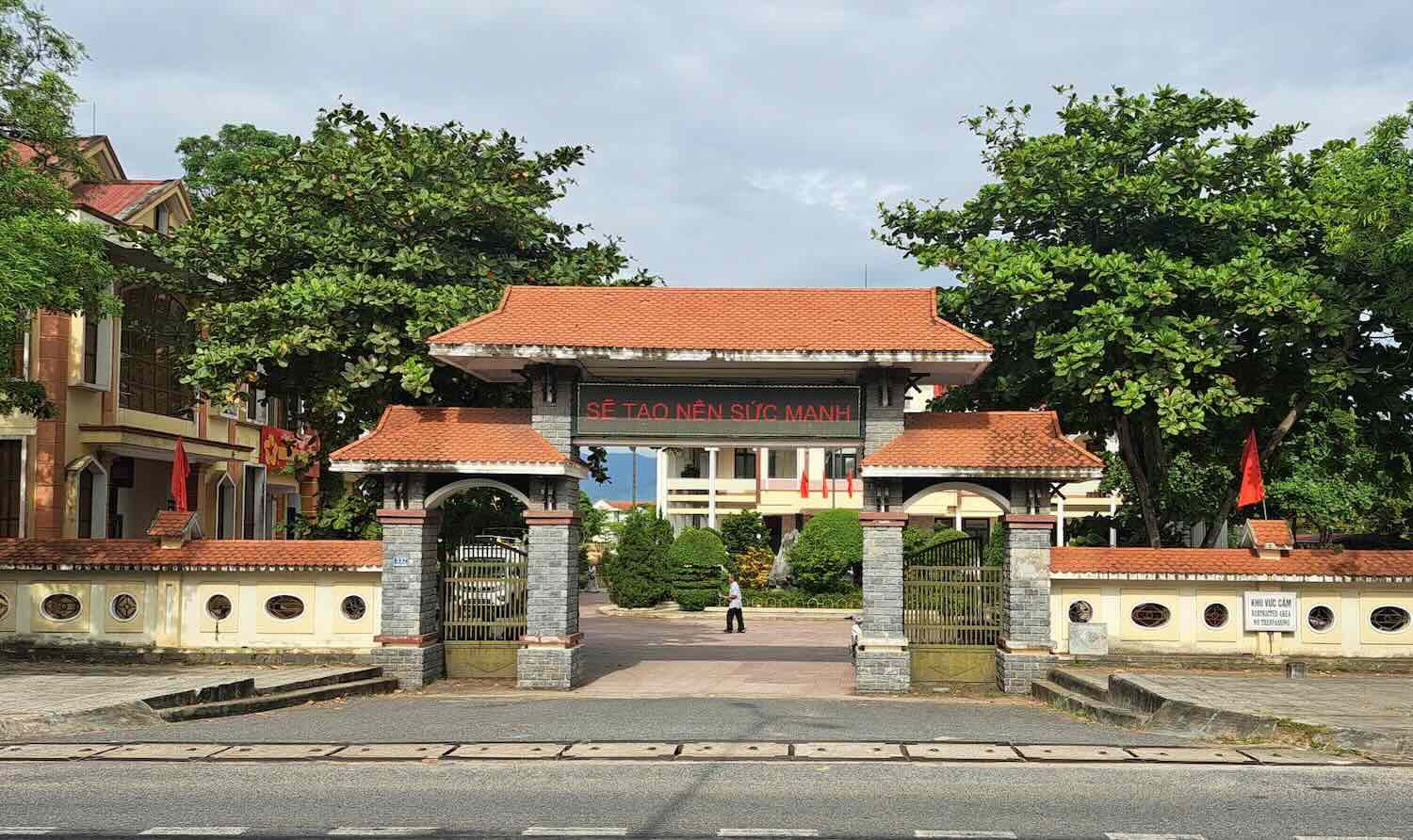 The headquarters of the People's Committee of Hoan Lao town (old) will be arranged as the headquarters of the People's Committee of Hoan Lao commune. Photo: Cong Sang