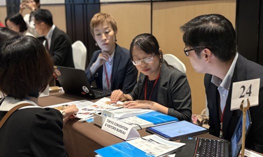 Doanh nghiệp Nhật Bản và doanh nghiệp du lịch Việt Nam tìm hiểu cơ hội hợp tác. Ảnh: Phạm Huyền