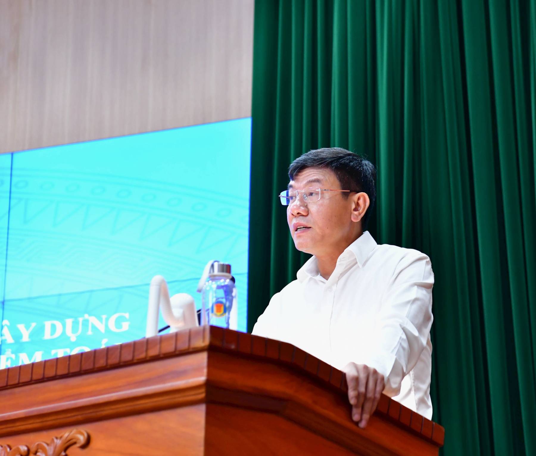 Pho Tong Kiem toan nha nuoc Doan Anh Tho nhan manh, viec so hoa ho so kiem toan se giup tang cuong kha nang luu tru, truy xuat va chia se du lieu. Anh: Nguyen Ly