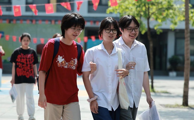 Many opportunities to be admitted to the Information Technology major are based on high school transcripts. Photo: Hai Nguyen