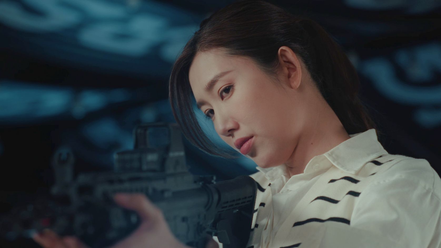 Thuy Ngan in the trailer "Don't run away from me". Photo: VieON.