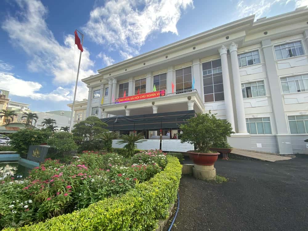 플레이쿠 구역의 주택 토지 기관 본부 국가 기관은 사회 복지를 우선시하기 위해 적절한 처리 계획을 곧 마련할 것입니다. 사진: Thanh Tuan