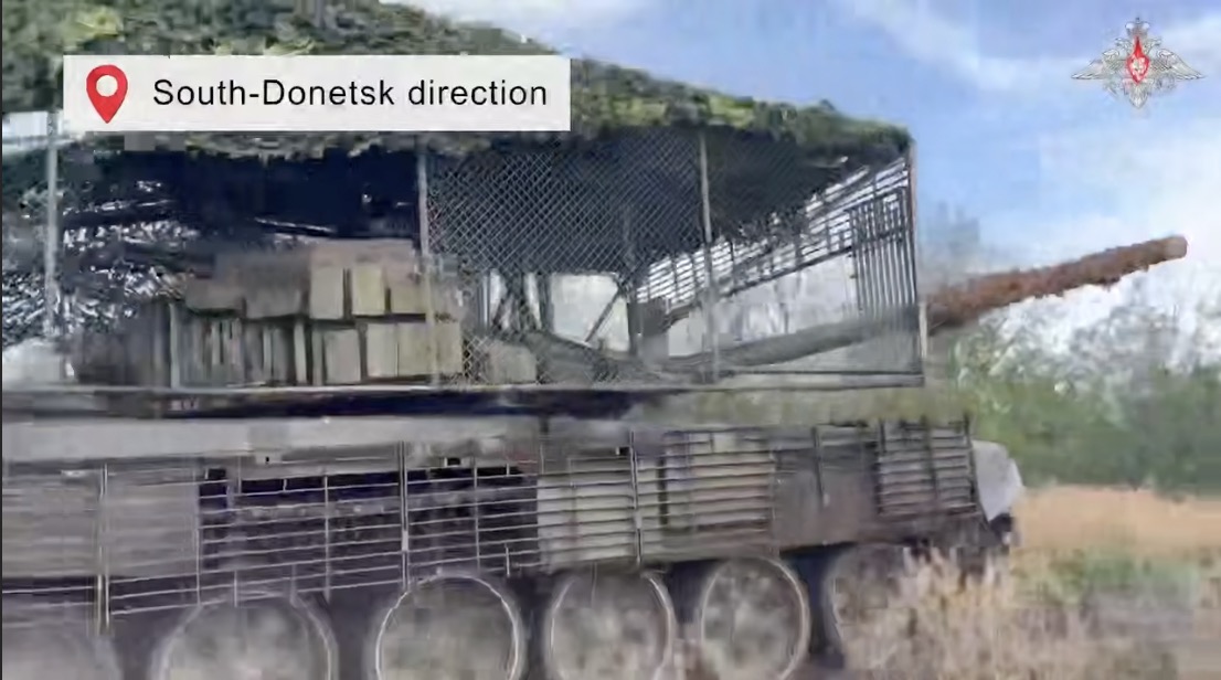 Russian tanks on duty on the battlefield. Photo: Russian Ministry of Defense