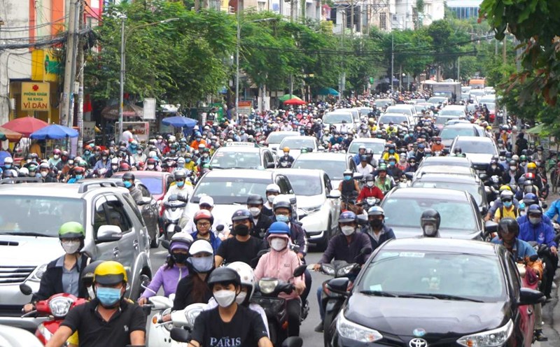 Thunderstorms in the South tend to decrease in the coming days. Photo: Minh Quan