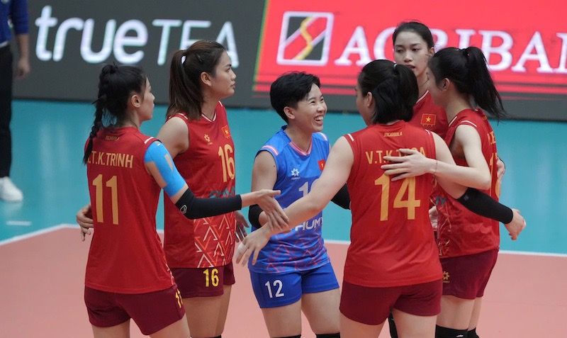 베트남 여자 대표팀이 쉽게 승리했습니다. 사진: VFV