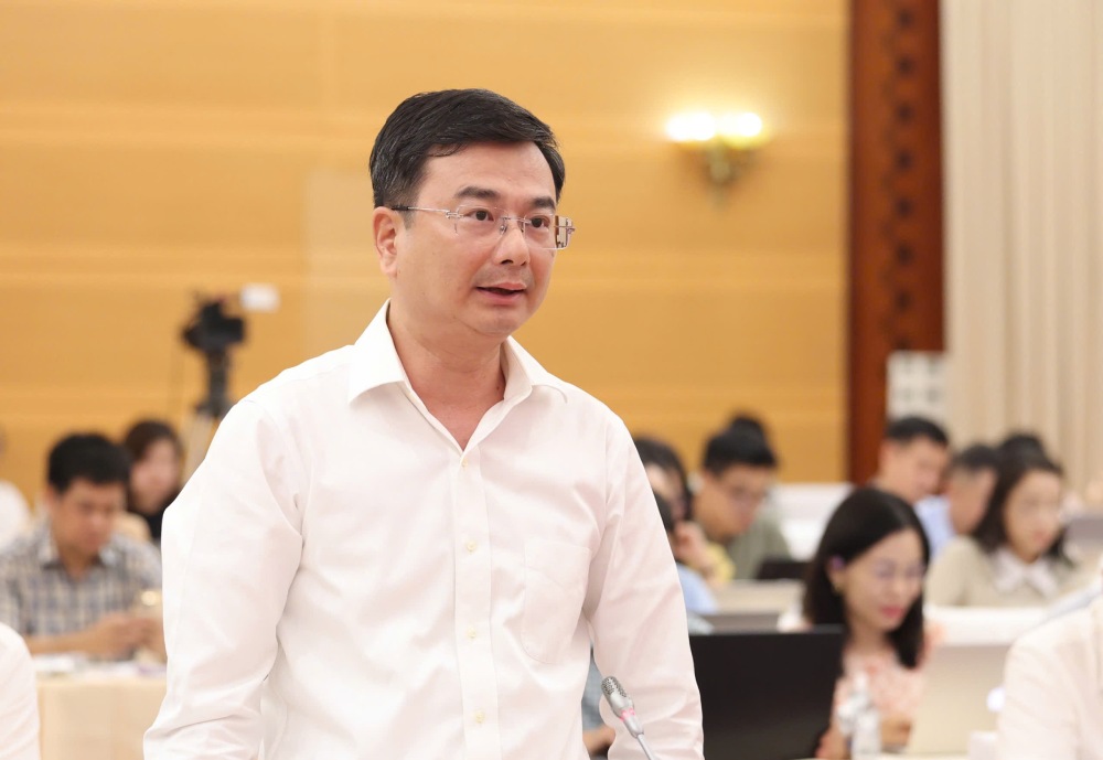 Pham Thanh Ha 중앙은행 부총재는 신용 성장이 2023년 이후 가장 높다고 밝혔습니다. 사진: Pham Dong