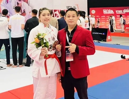 무술가 민 브엉(왼쪽)은 2025년 월드 게임에 베트남 스포츠와 함께 출전하지 않을 것입니다. 사진: 띠엔 부이