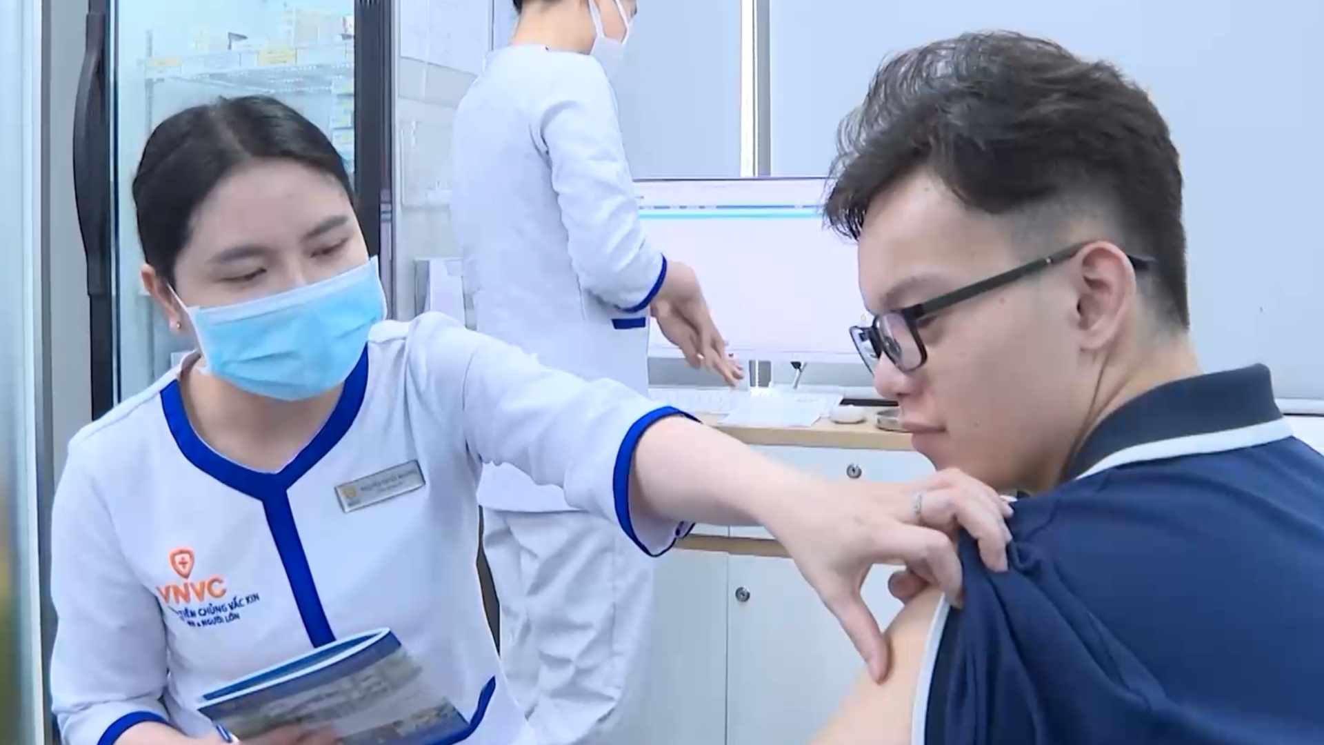 Chủ động tiêm vaccine phòng viêm não Nhật Bản và não mô cầu để tránh di chứng nặng
