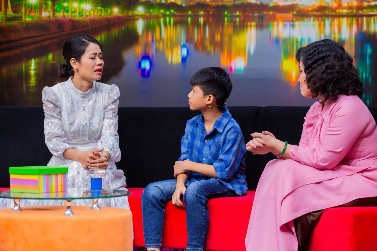 소년은 '아이가 하고 싶은 말'에서 전문가들을 감동시켰습니다. 사진: Jet 제공.