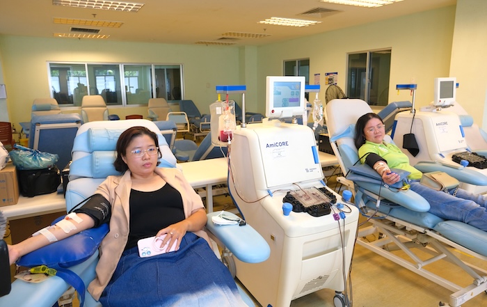 Nguoi dan Can Tho hien mau tinh nguyen. Anh: Phong Linh