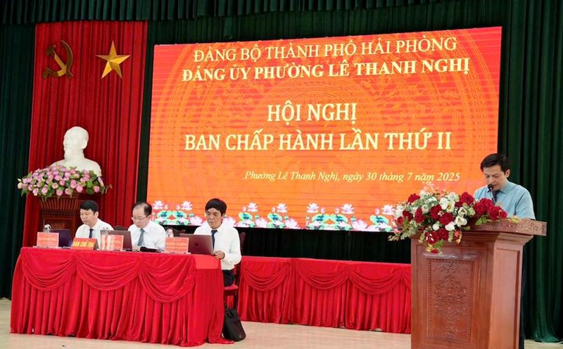 The Executive Committee of the Le Thanh Nghi Ward Party Committee held its second meeting, laying the foundation for the first term. Photo: Le Thanh Nghi Ward