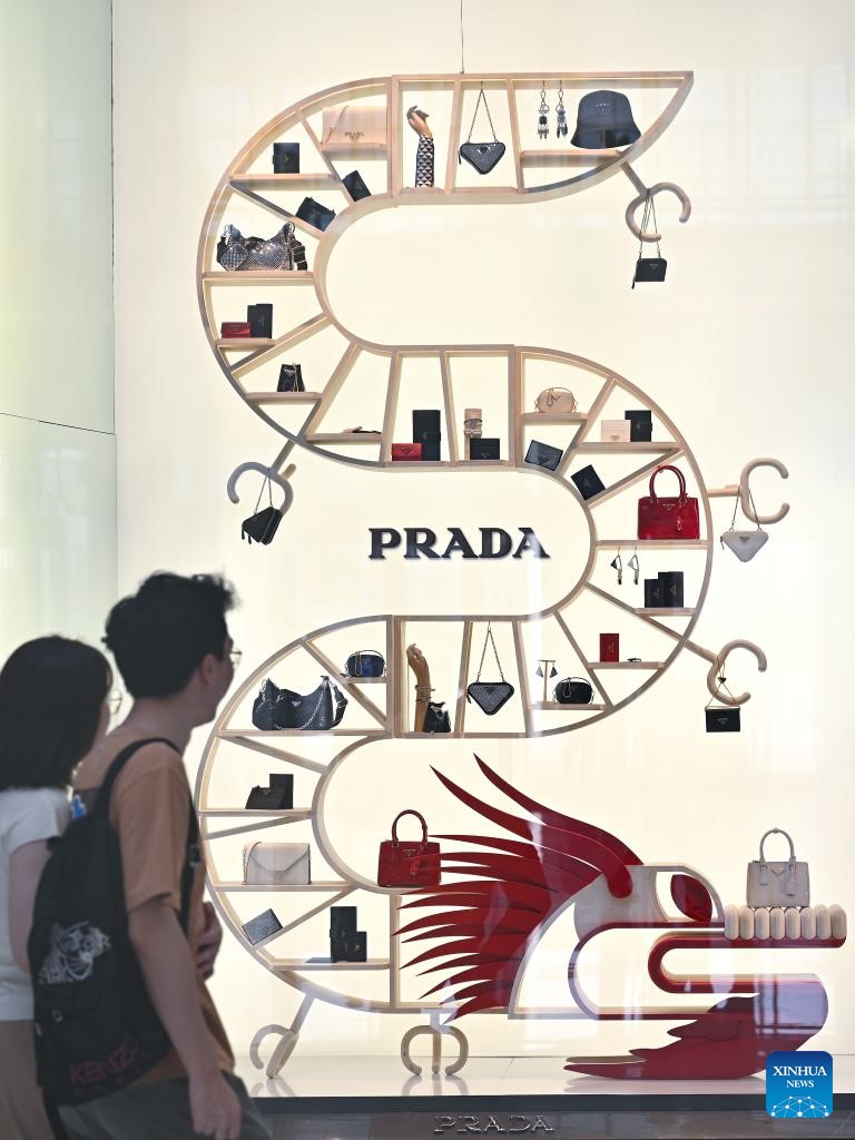 While the global brand market is cooling down, Southeast Asia suddenly rose as a bright spot. Photo: Xinhua