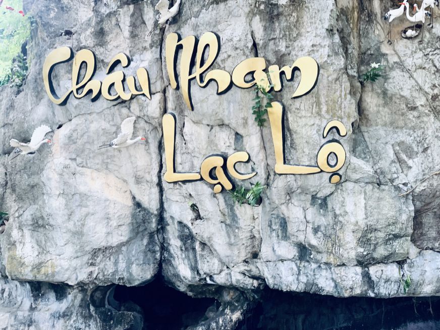 Ha Tien의 Da Dang 산 유적지. 사진: Hai An