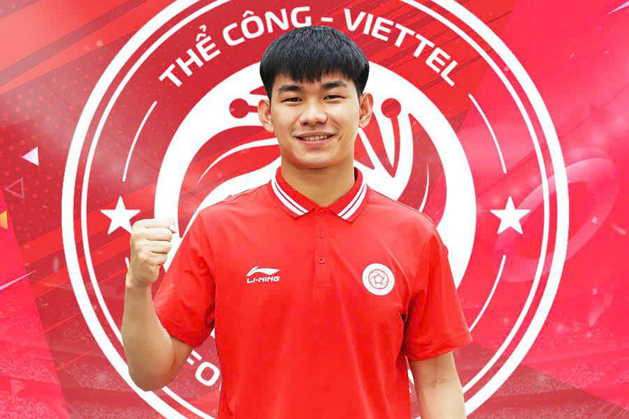 Goalkeeper Nguyen Van Viet officially joined The Cong Viettel. Photo: TCVT Club