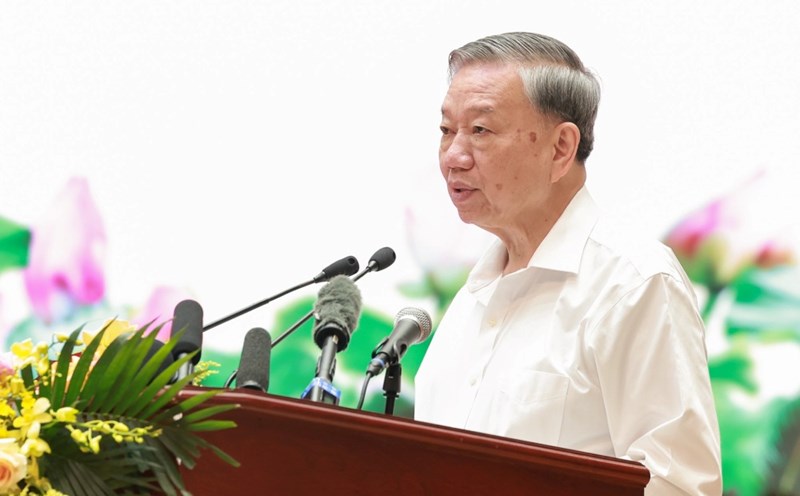 General Secretary To Lam said that disciplining officials is in the spirit of "no forbidden areas, no exceptions, everyone is equal before the law". Photo: Hai Nguyen