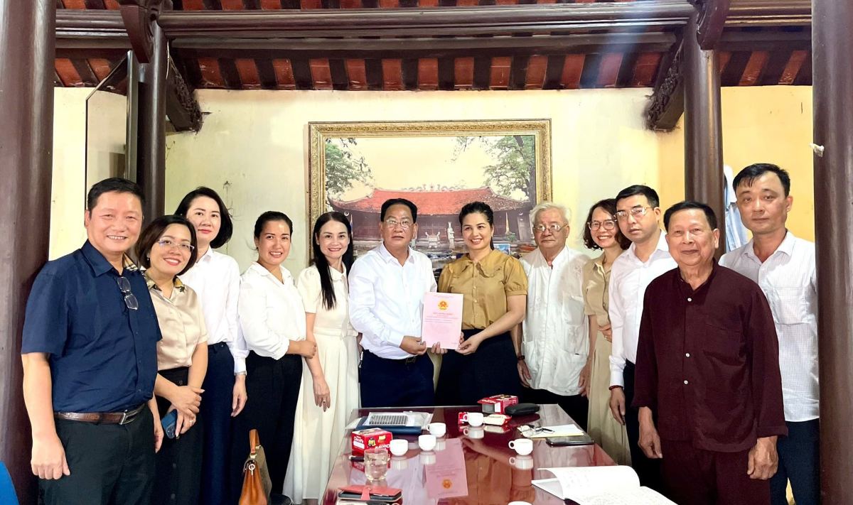 ハイフォン市 Luong Xam の国立遺跡の引き渡し・管理式典。写真: Phuòng Dong Hai